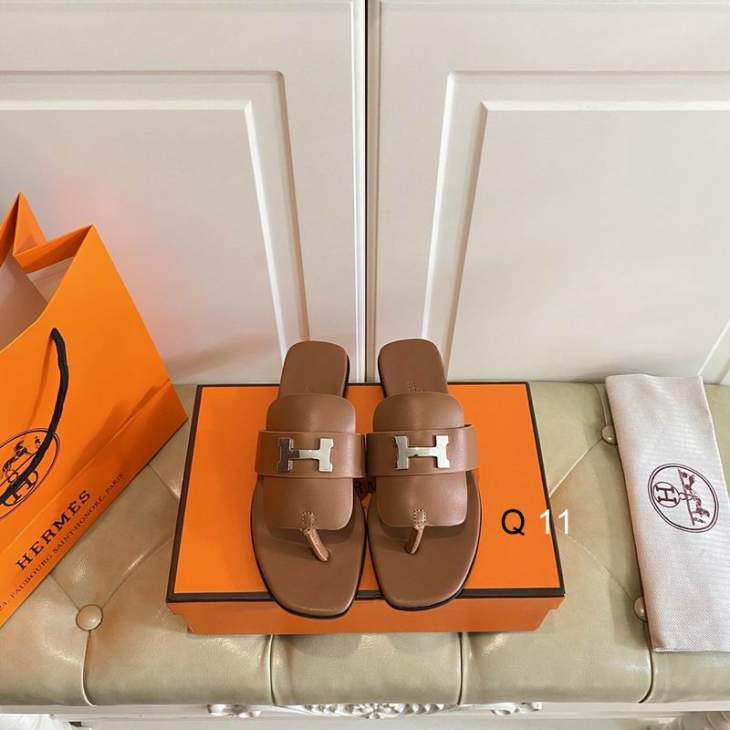 Picture of Hermes Slippers _SKUHERMESsz35-40Y04011673